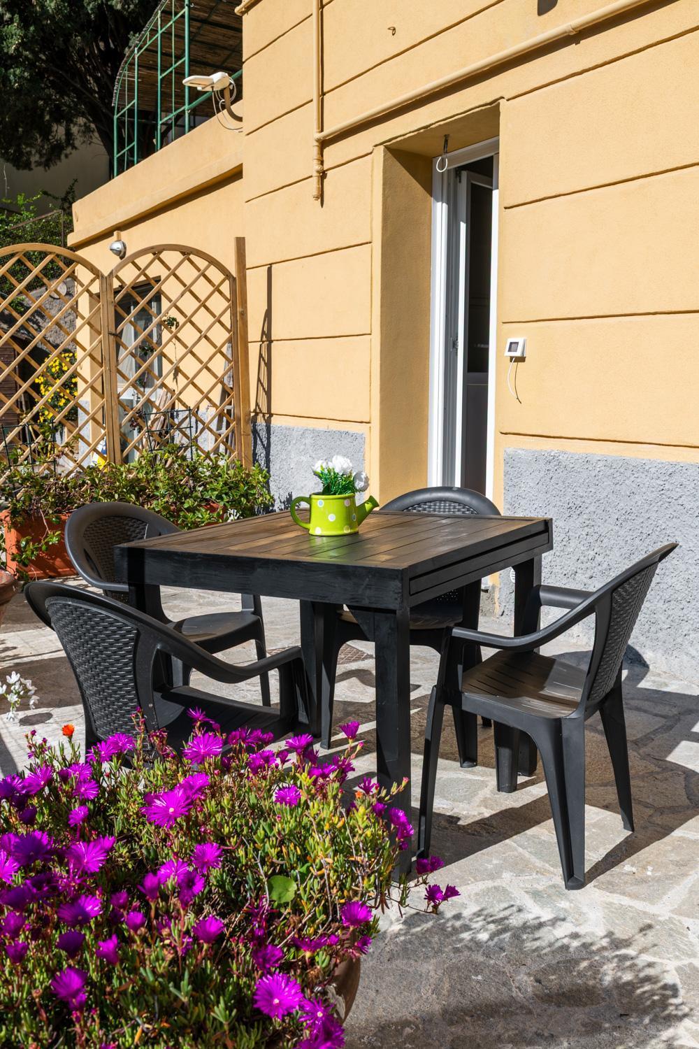Giano Host - Gozzano, Simple Pleasures Appartamento Genova